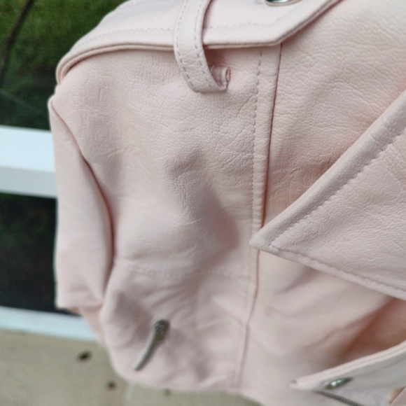 Misguided light pink faux leather moto jacket - Picture 8 of 12